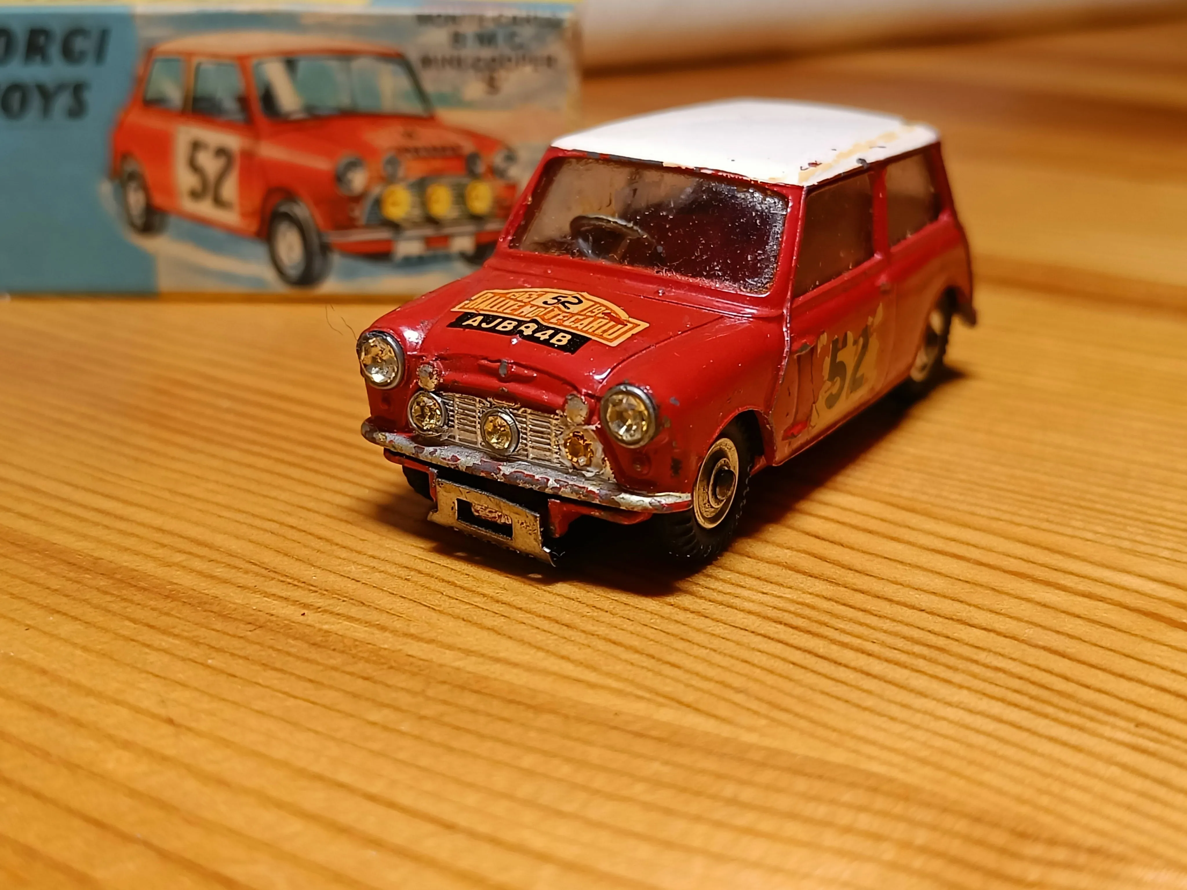 321 BMC Mini-Cooper S 1965 Monte Carlo edition *with original box*