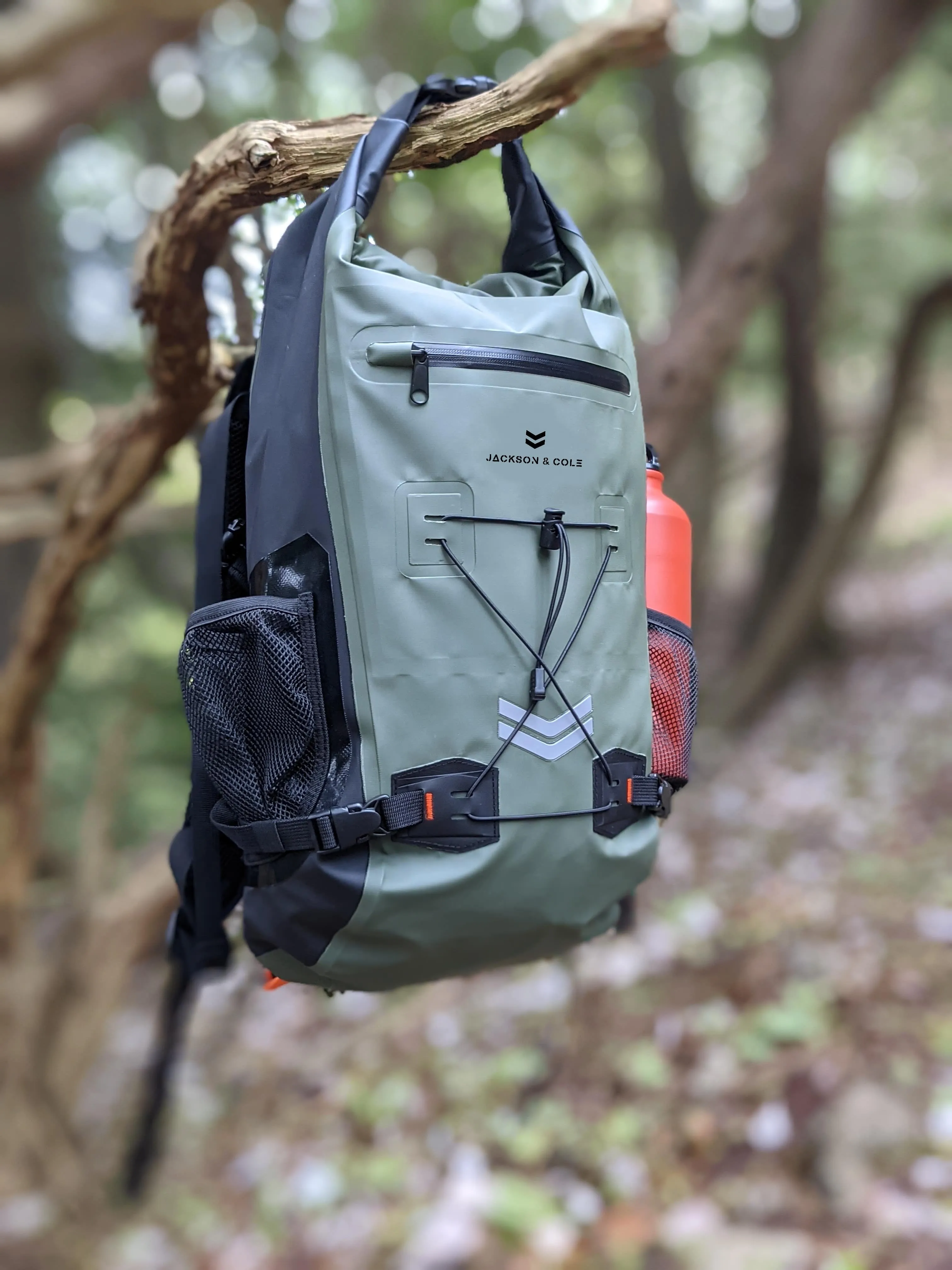 Aonyx 25 Waterproof Backpack