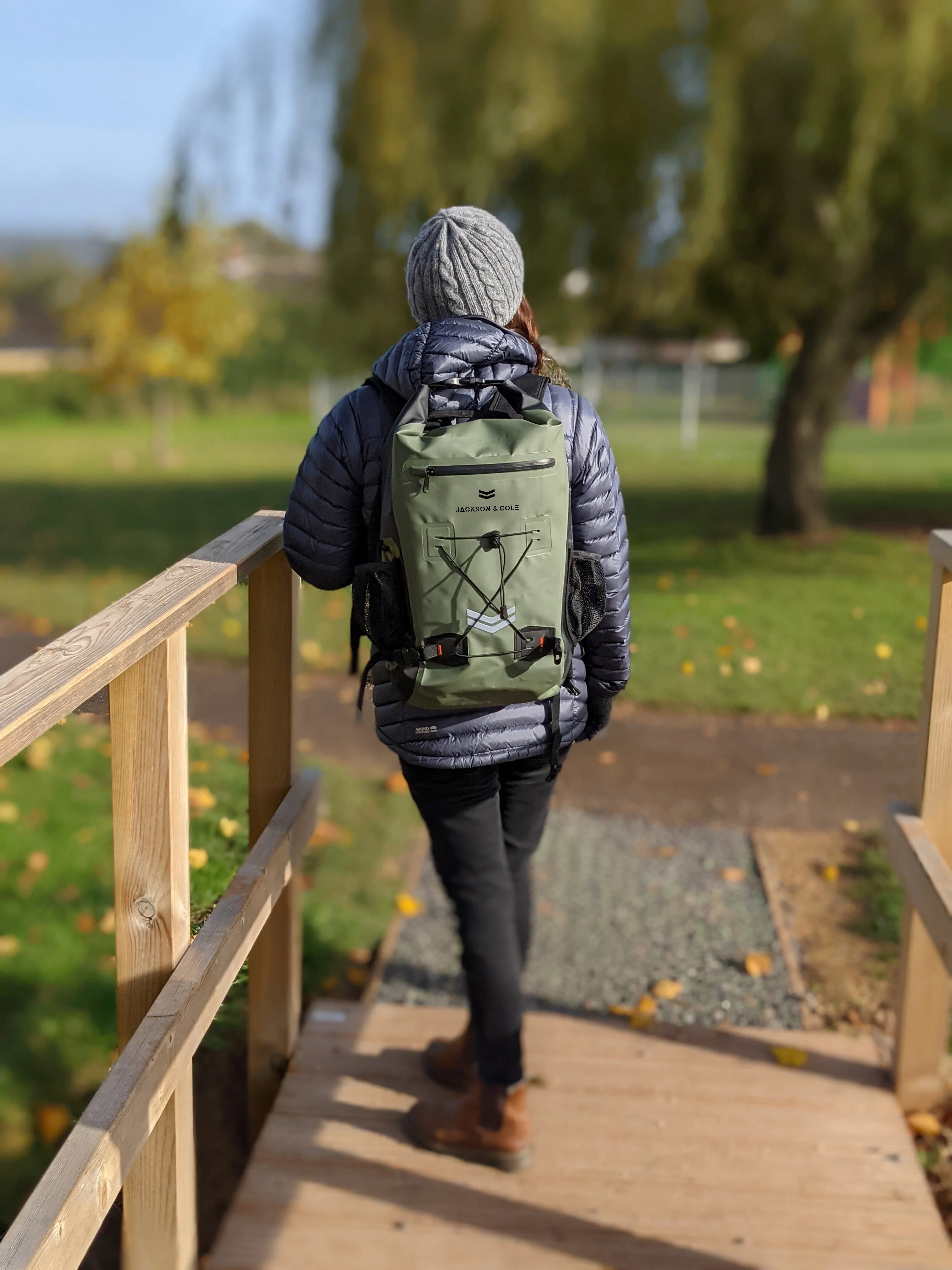 Aonyx 25 Waterproof Backpack