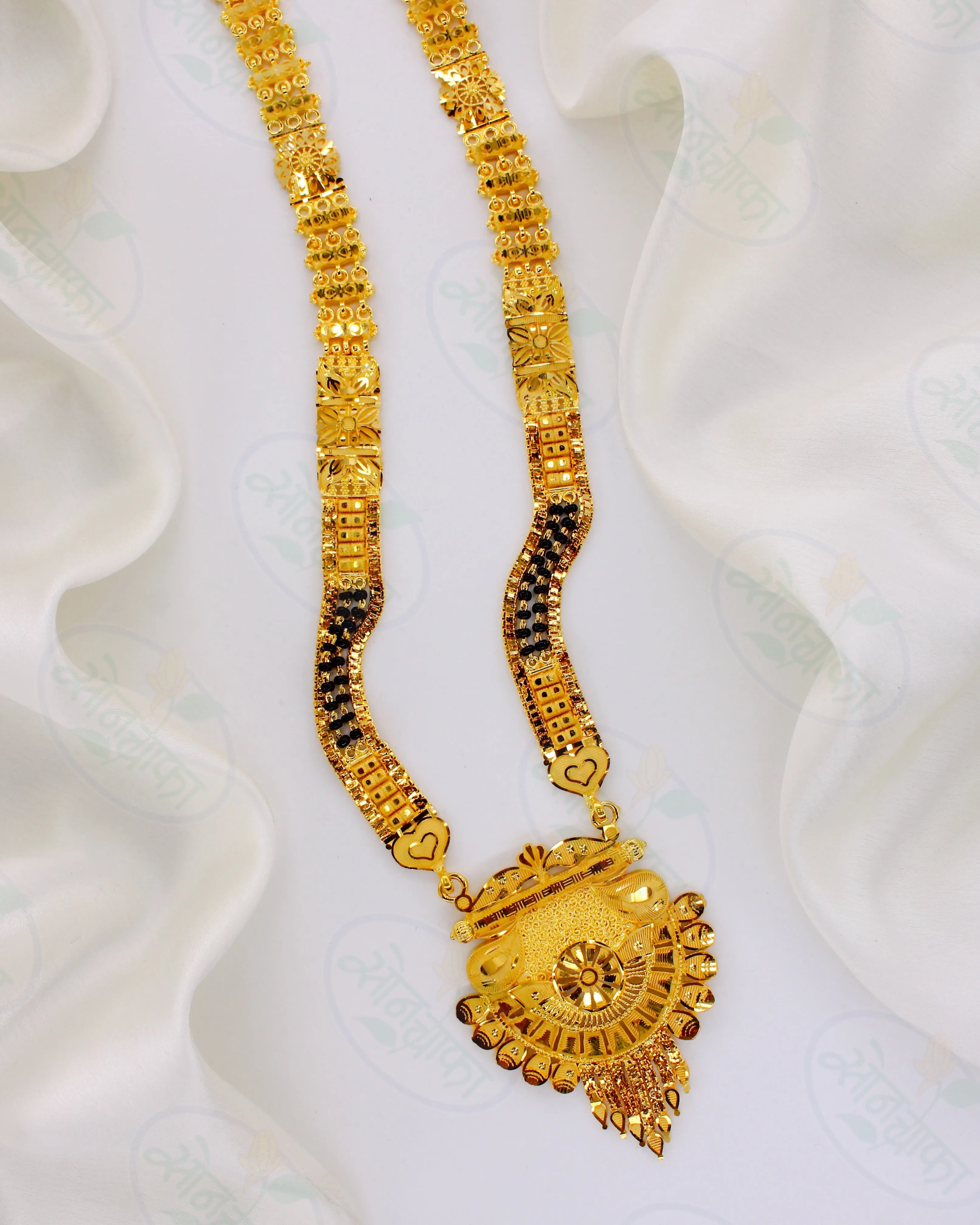 BEAUTIFUL GOLD PLATED MANGALSUTRA