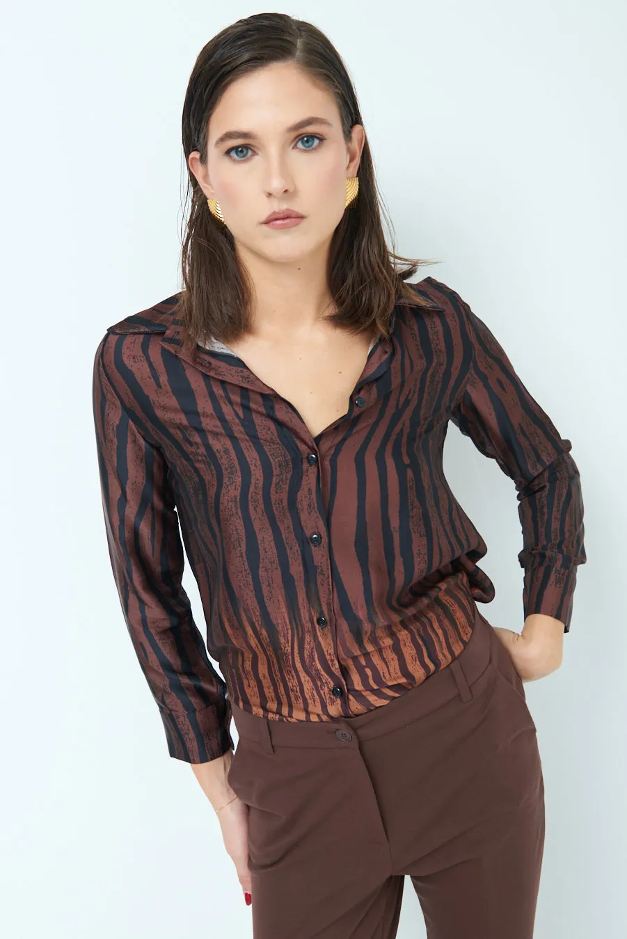 Bold stripe button-up shirt wholesale