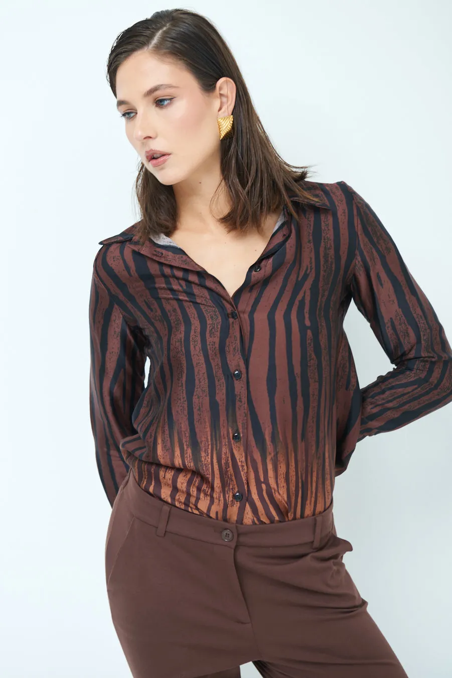 Bold stripe button-up shirt wholesale