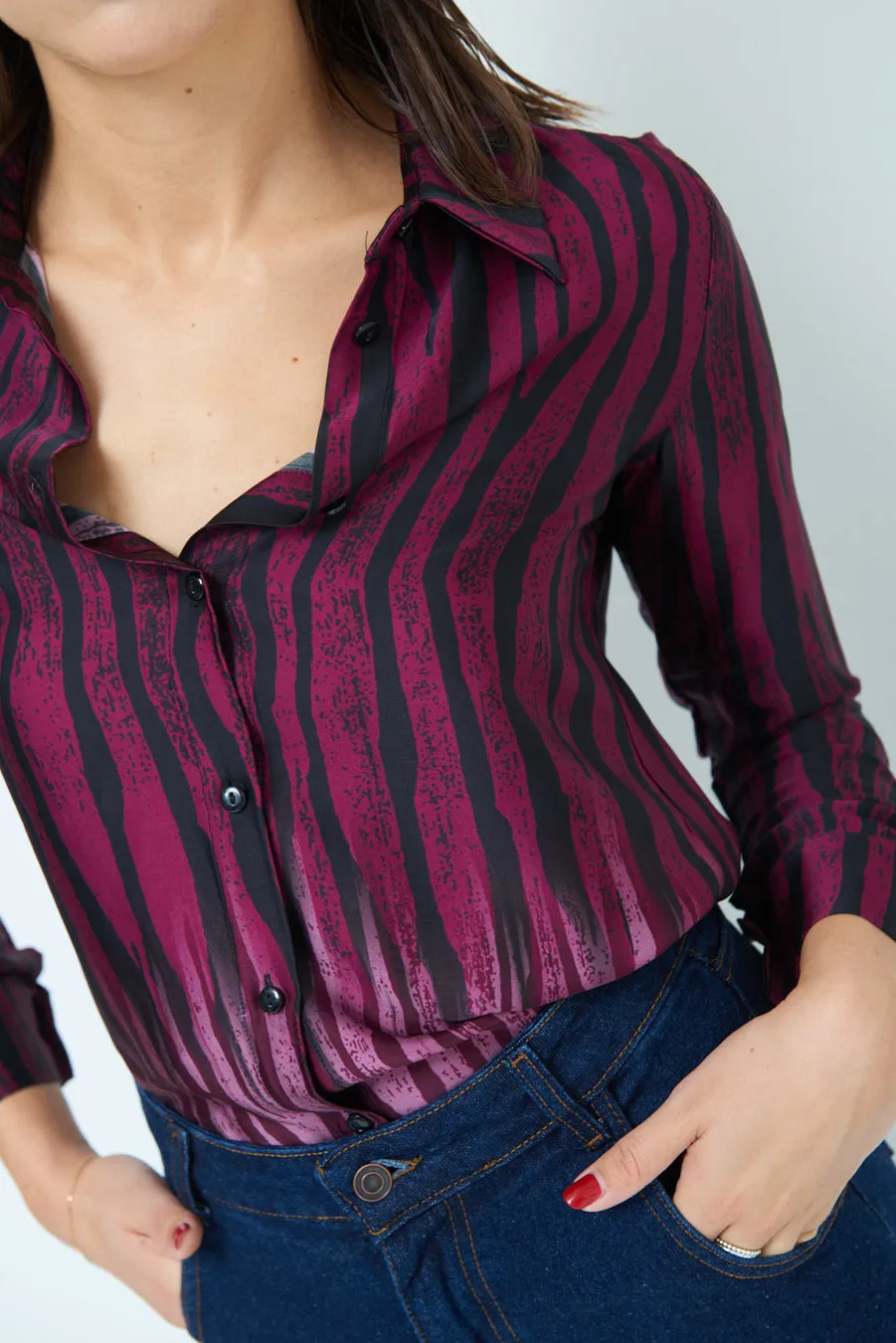 Bold stripe button-up shirt wholesale