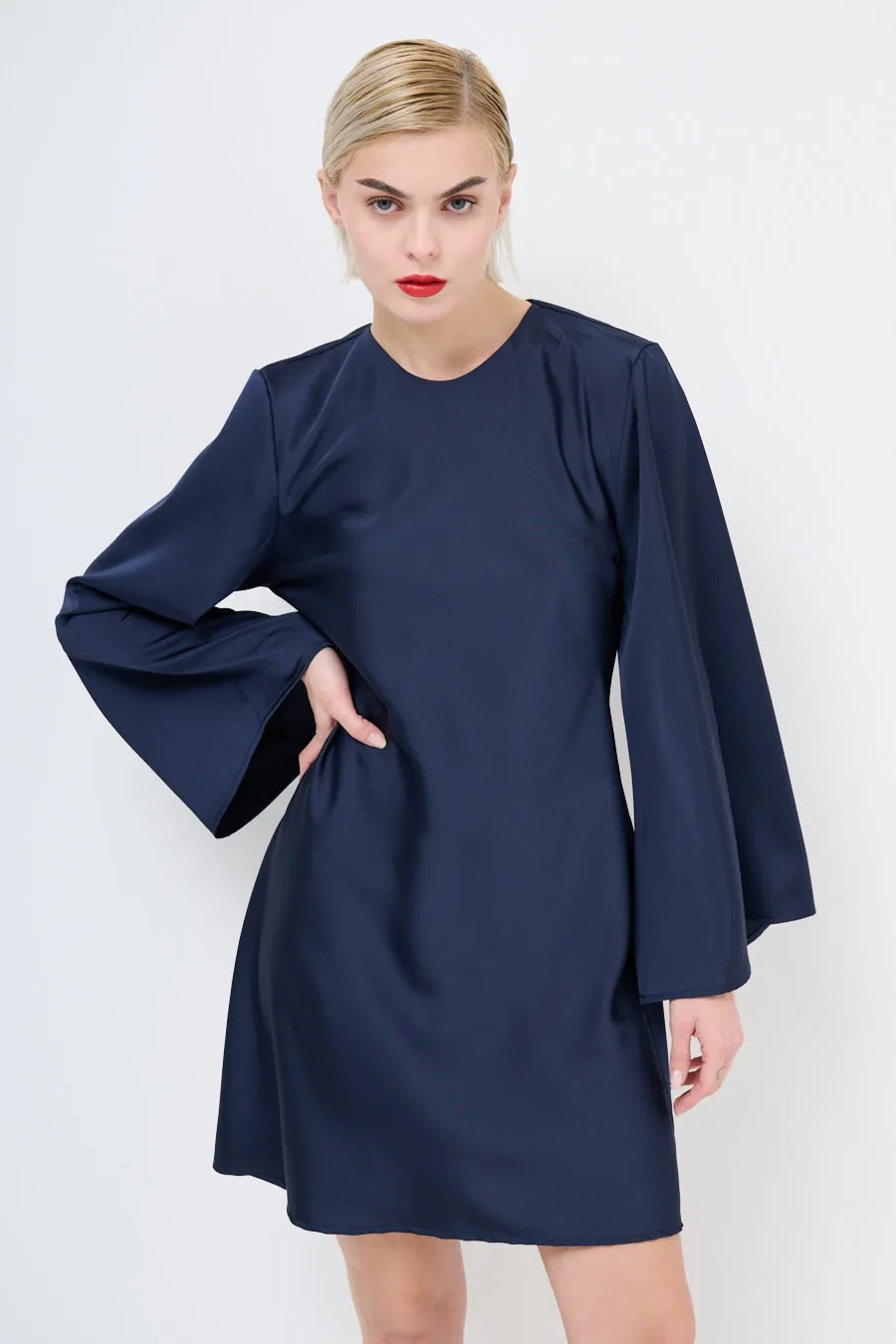 Flared sleeve shift dress wholesale