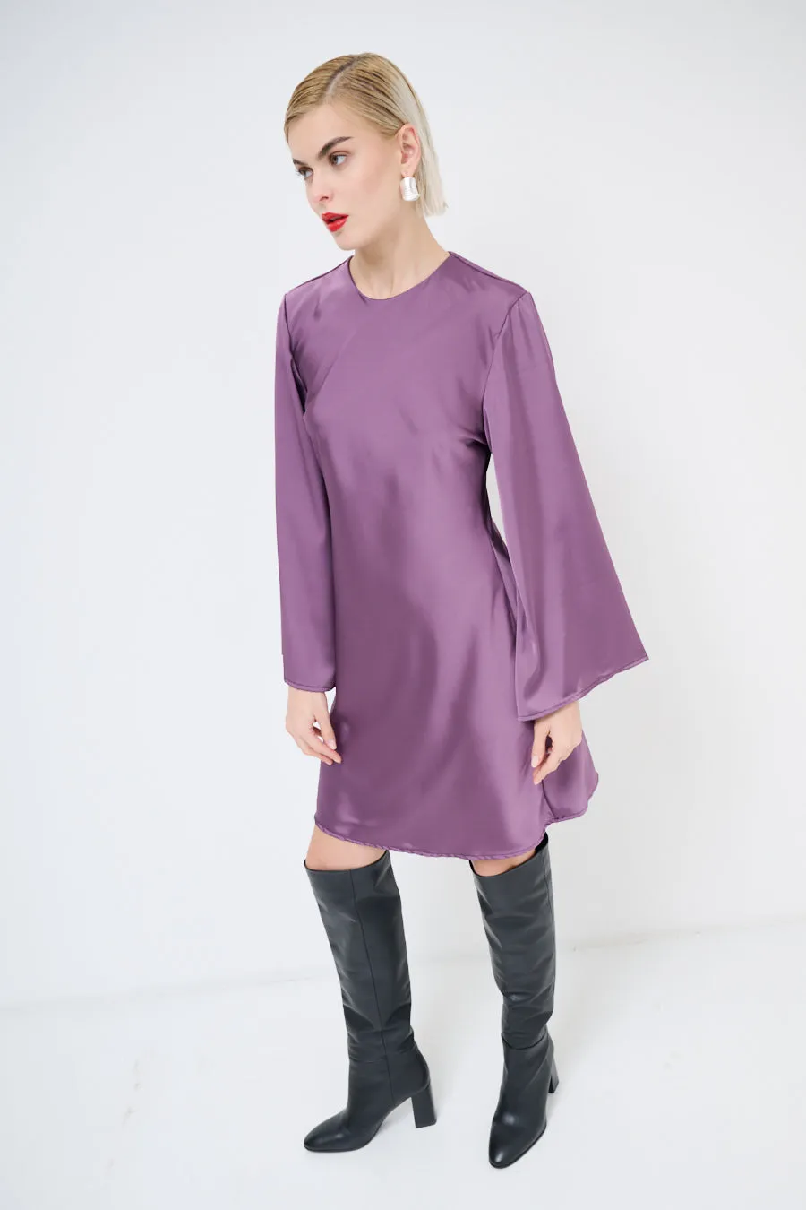 Flared sleeve shift dress wholesale