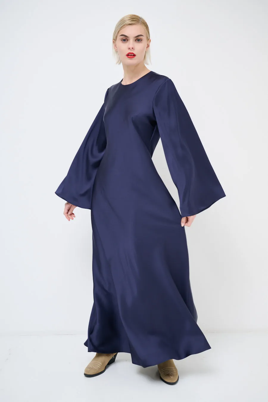 Flowing flared sleeve maxi dress wholesale