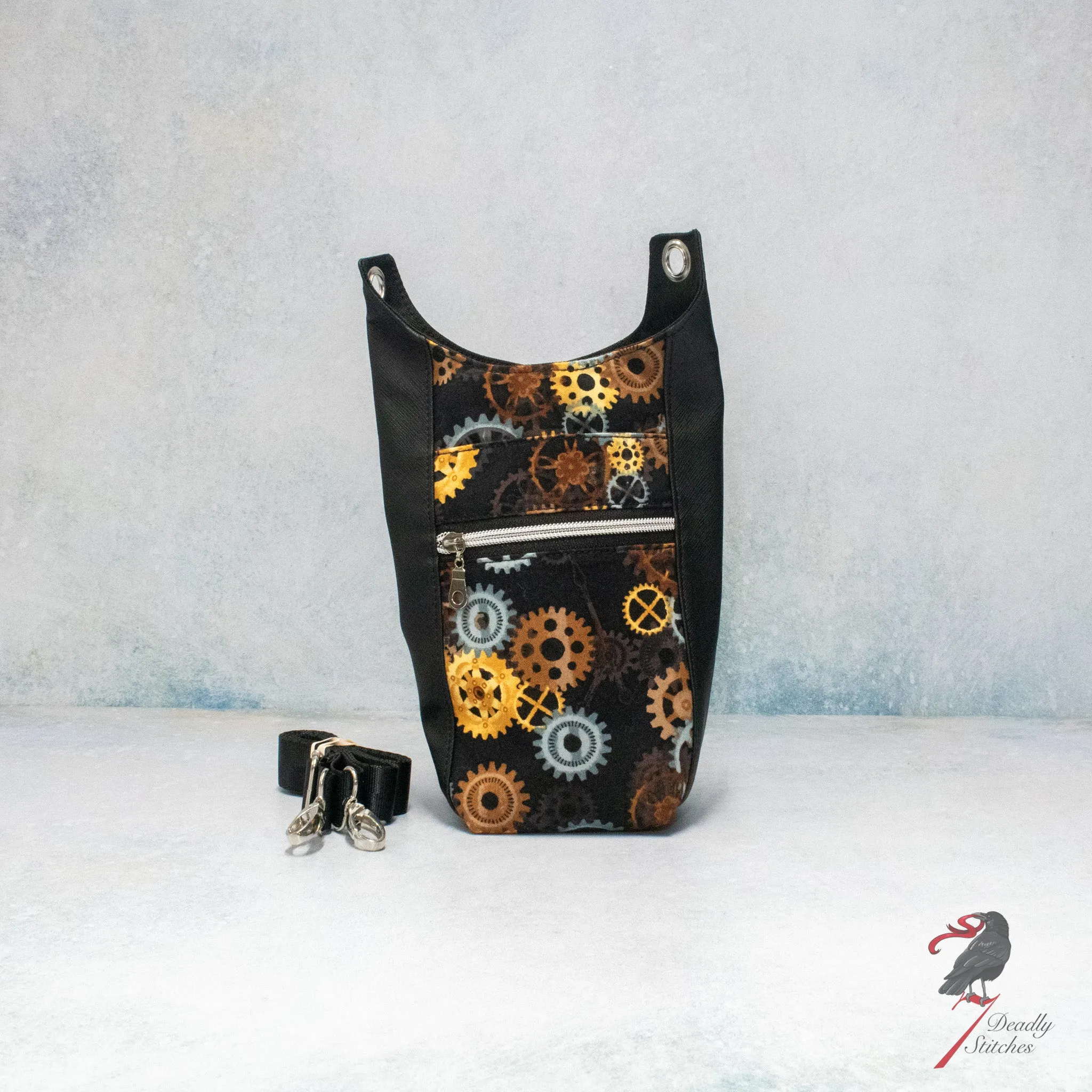 H2o2Go Bottle Bag - Steampunk Gears