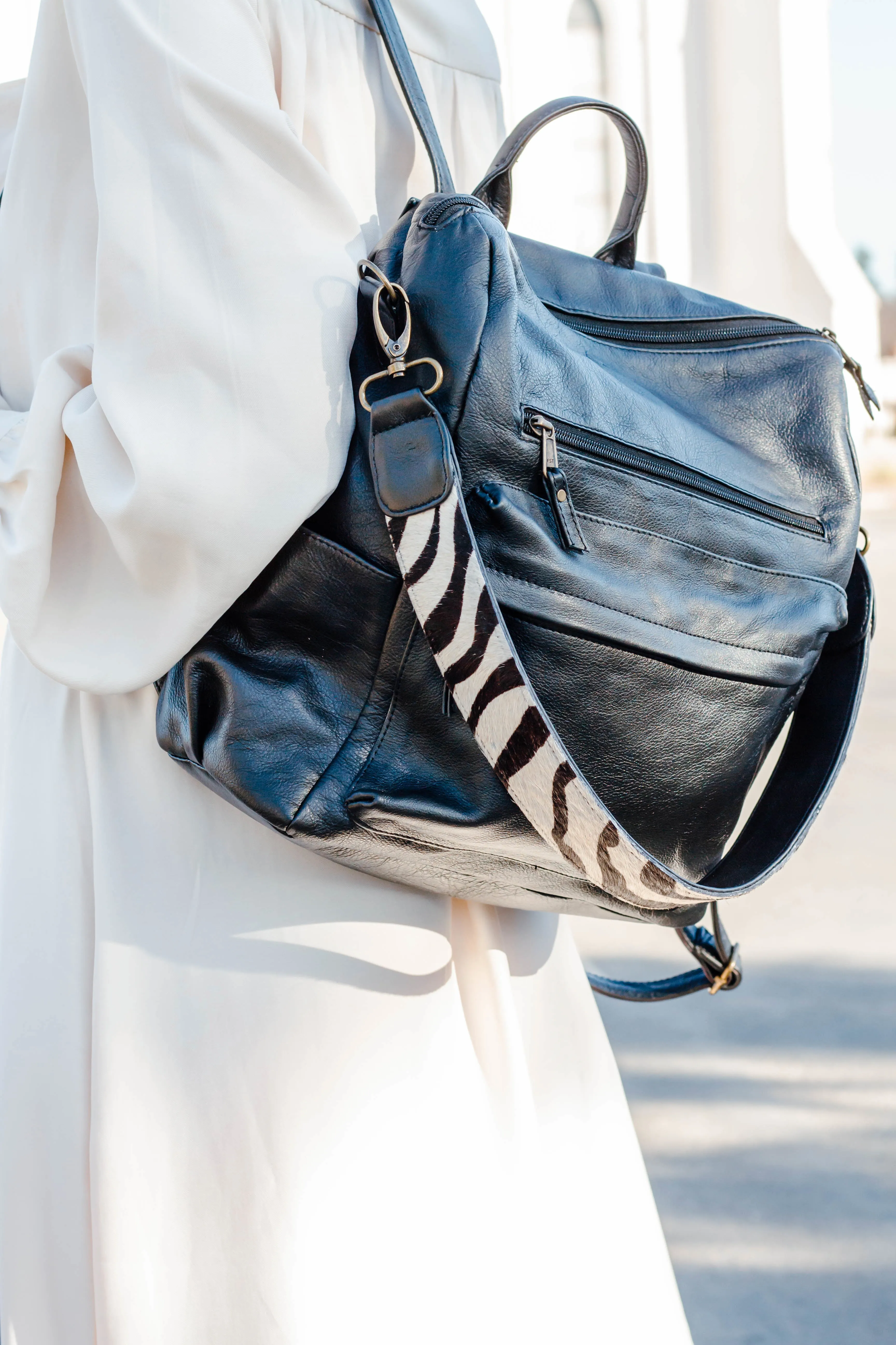 Ladies Leather Backpack in Black