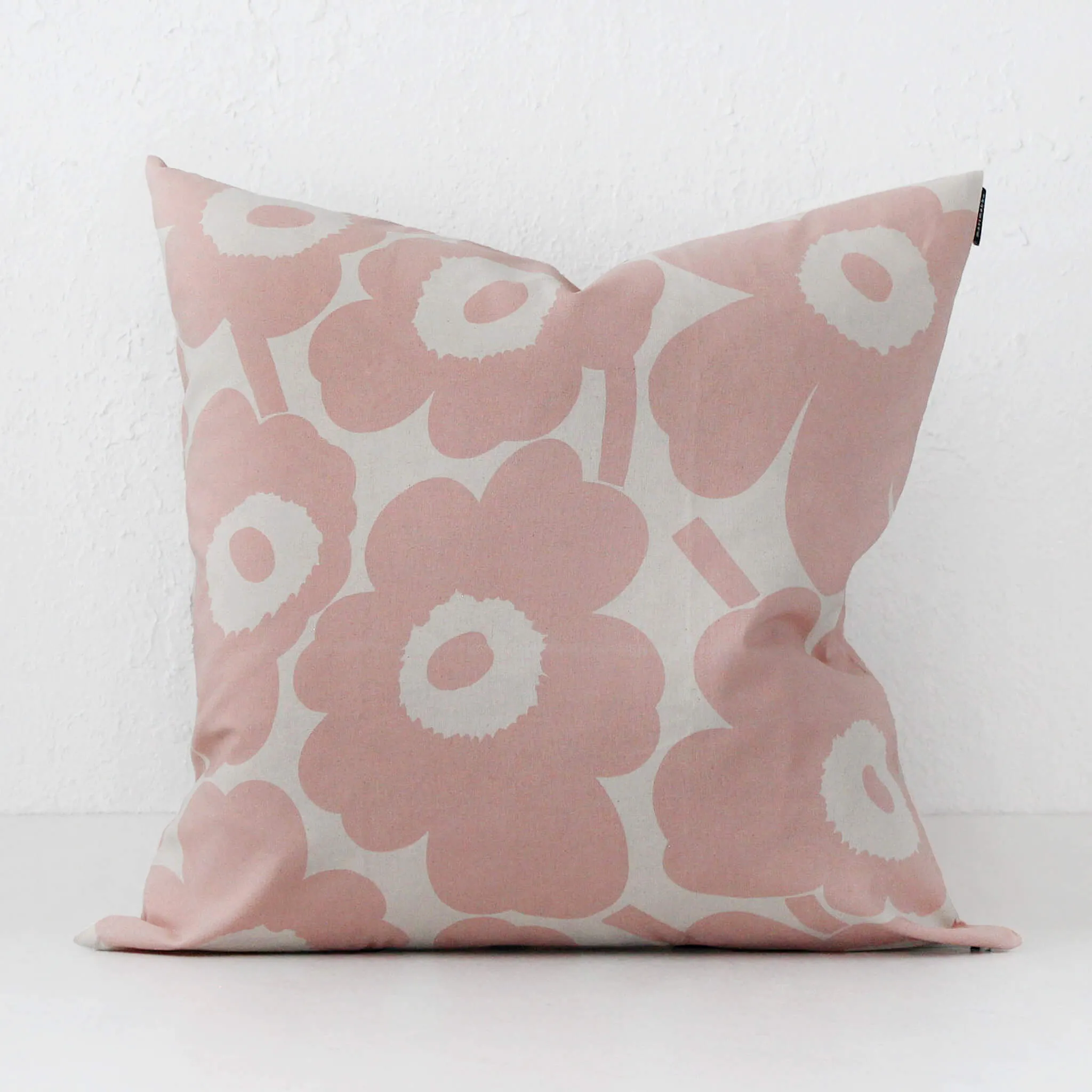 MARIMEKKO  |  PIENI UNIKKO CUSHION  |  50 X 50CM  |  PEACH   LINEN