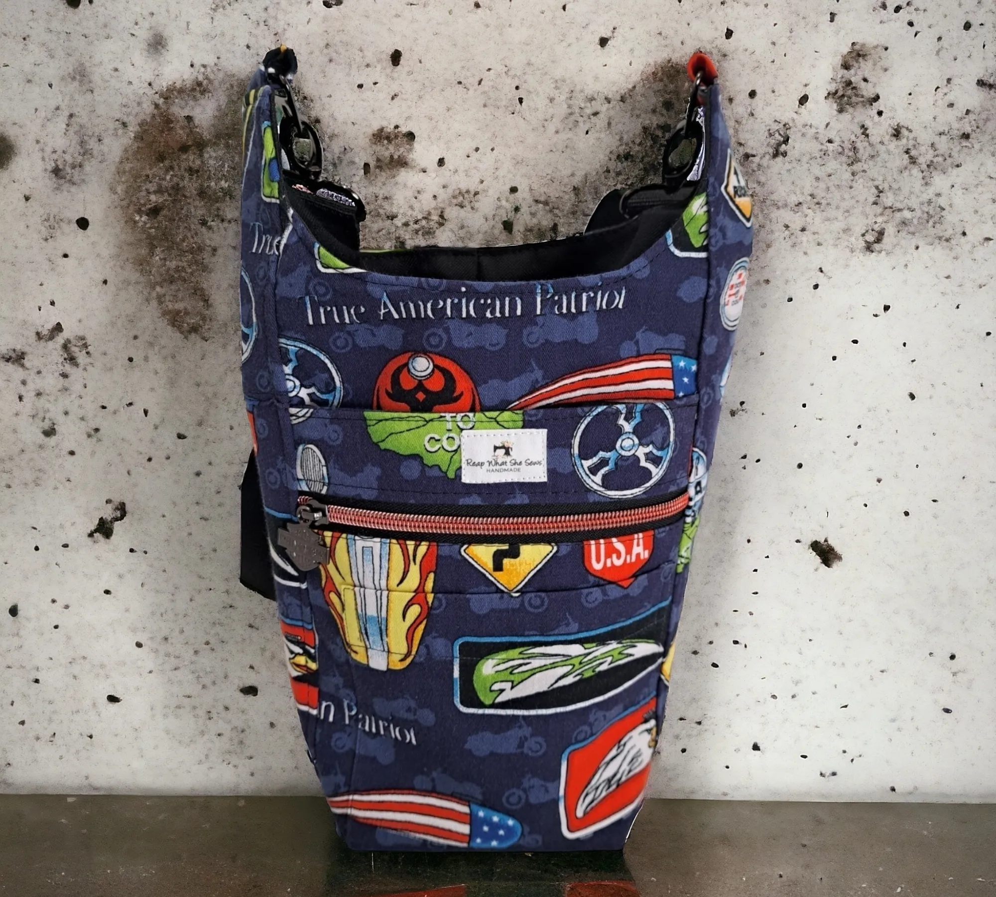 Motorcycle theme water bottle bag