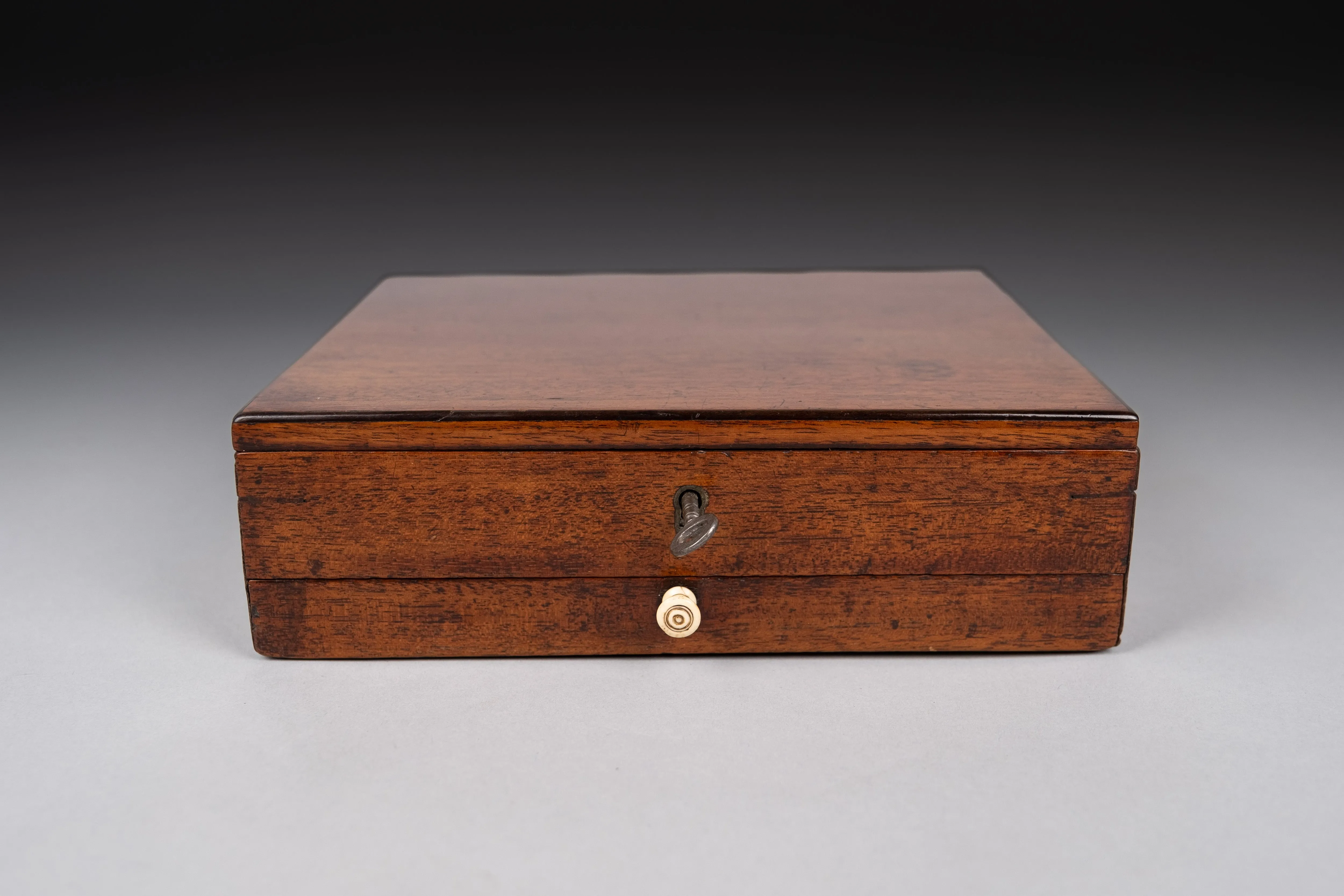 Rare 18th Century Reeves & Inwood Watercolour Paint Box, c.1785