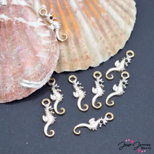 White Steed Seahorses Charm Set